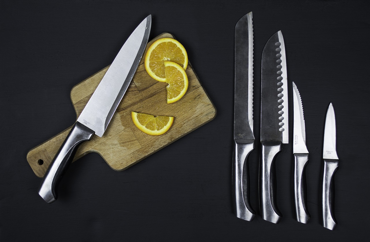 Jak wybrać noże kuchenne odpowiednie do Twoich potrzeb?